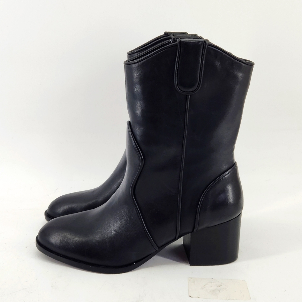 AEROSOLES Black Heeled Boots
